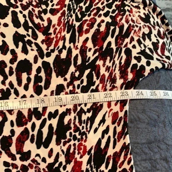 Cleo Tunic  Sz Petite L - Picture 7 of 7